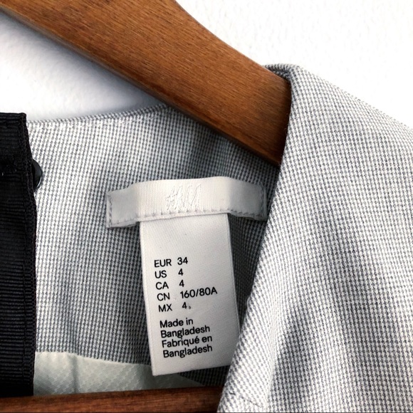 H&M Sleeveless Form-Fitting Pencil Dress - Picture 4 of 7